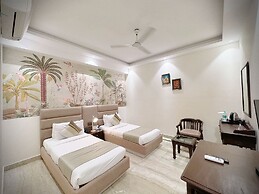 The Orion Express - Kailash Colony