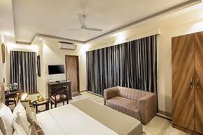 The Orion Express - Kailash Colony