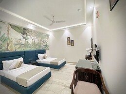 The Orion Express - Kailash Colony