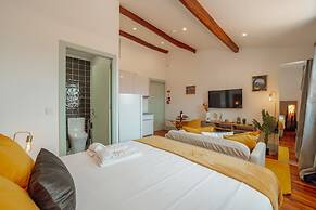 Downtown Suite G by Vacationy