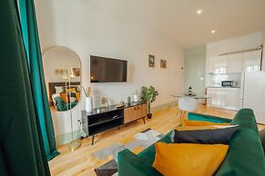 Downtown Suite D by Vacationy