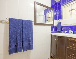 Cozy Stay 2 blocks from the beach