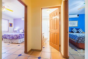 Cozy Stay 2 blocks from the beach