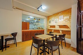 Novus Laureles