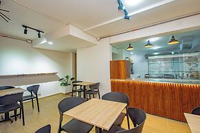 Novus Laureles