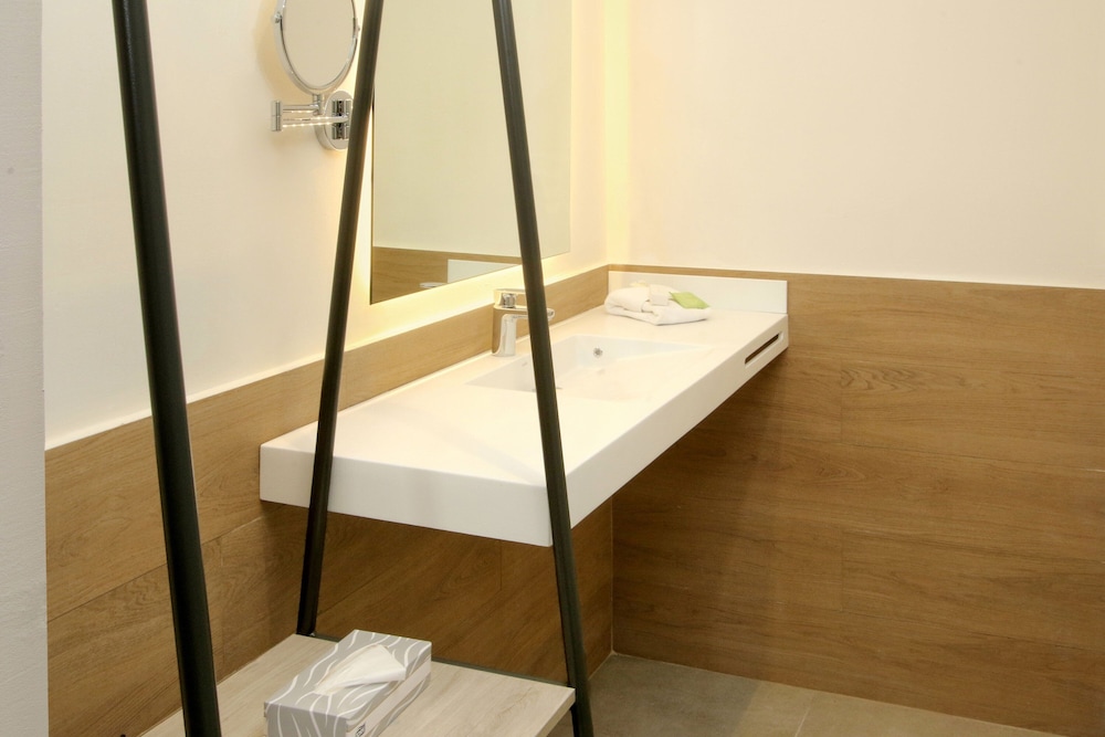 City Express Plus By Marriott Monterrey Centro