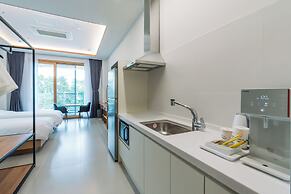 DONGHO BEACH HOTEL