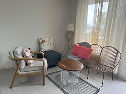 Cozy Apartment 2