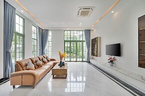 Elyday Apartment Hillside Phu Quoc - Sea & Firework view