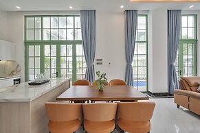 Elyday Apartment Hillside Phu Quoc - Sea & Firework view