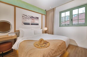 Elyday Apartment Hillside Phu Quoc - Sea & Firework view