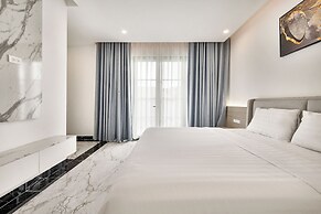 Elyday Apartment Hillside Phu Quoc - Sea & Firework view