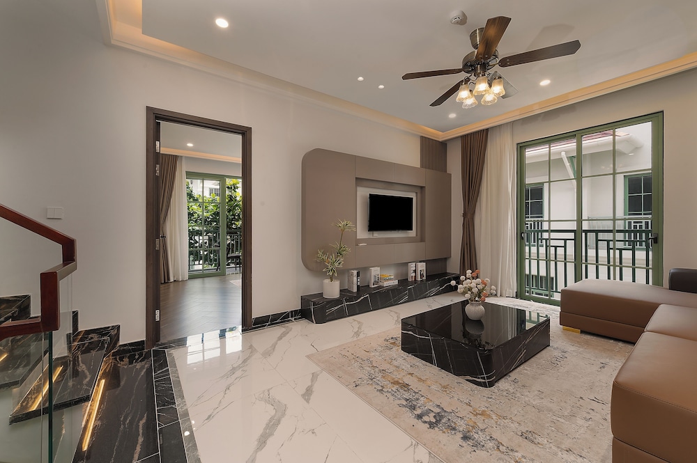 Elyday Apartment Hillside Phu Quoc - Sea & Firework view
