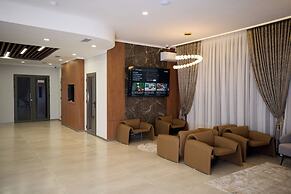 Crown Hotel