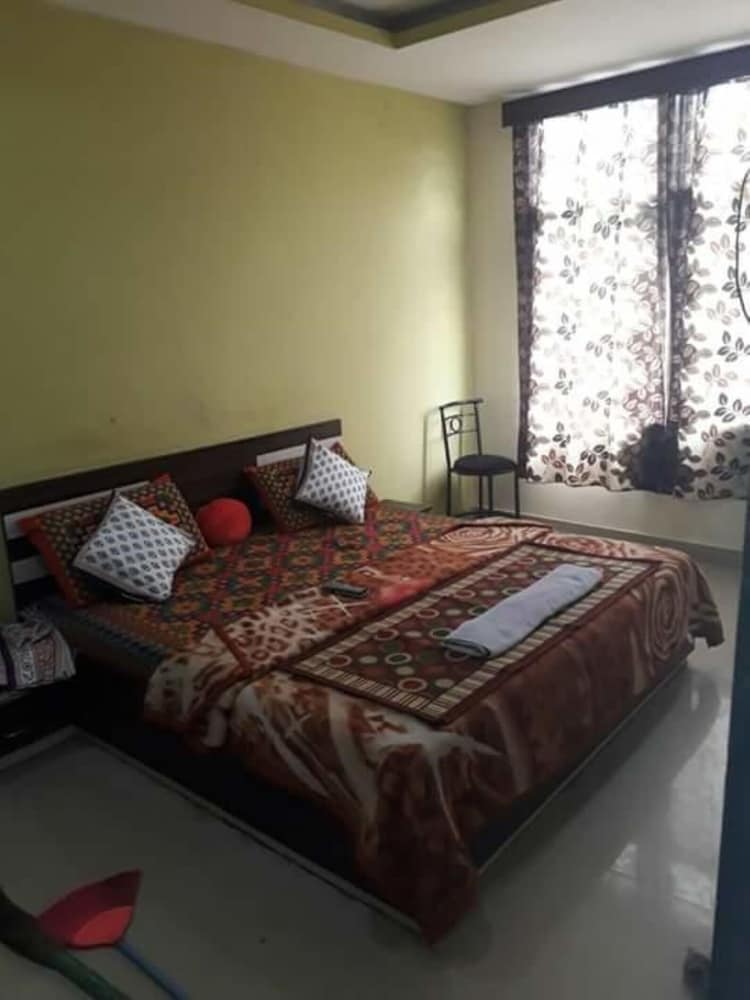Hotel Jadav Chittorgarh