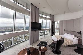 Vilnius TV Tower Apartments DEBESYS