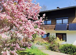 Wellness- Hottub & Sauna- Pet Friendly- Hiking