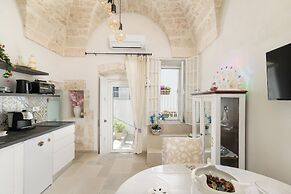 Stairway with Jacuzzi by Wonderful Italy