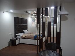 DeSanthosh Residency