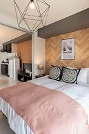 Bijou Suites Bloom