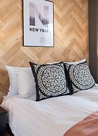 Bijou Suites Bloom
