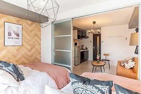 Bijou Suites Bloom