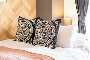 Bijou Suites Bloom