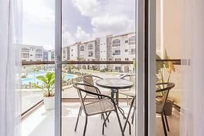 Bamboo apartment