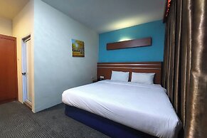 D'Merlion Hotel