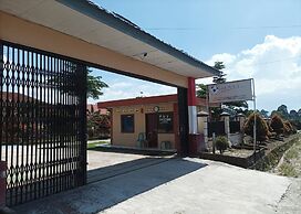 Robbani Edotel Liwa Syariah