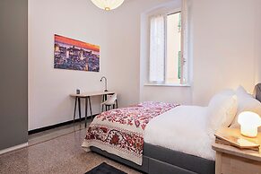 Central & Cozy Apartment by Wonderful Italy