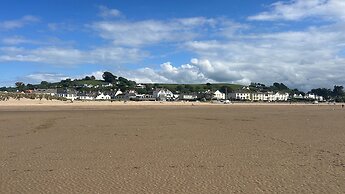 Barnstaple - Apartment- Sleeps 2 - Parking