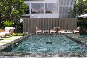 Lakeside Residences by NLA