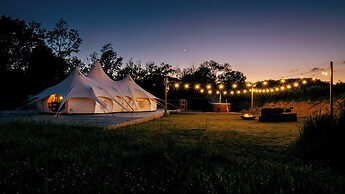 Luxury Glamping Retreat in Battle