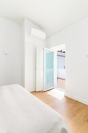 Limehome Evora Largo dos Penedos