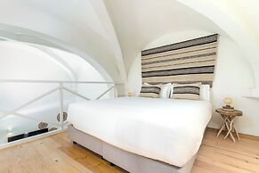 Limehome Evora Largo dos Penedos