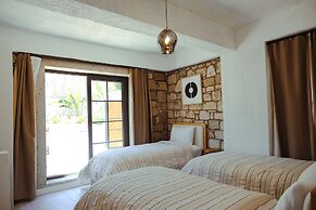 Piraye Alaçatı