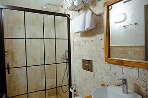 Piraye Alaçatı