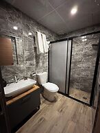 Ramin Hotel