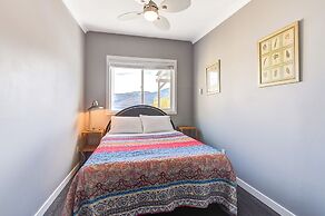 Peachland Beach Resort