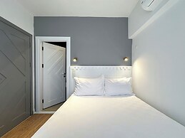 Adaloca Otel