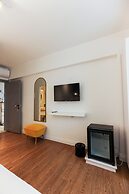 Adaloca Otel