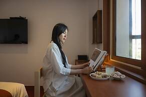 Soolim Hotel by Aank Sokcho