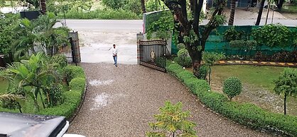 Anupam Resort