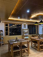 Rangjon Resort