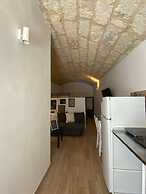 Bari LandLord 31