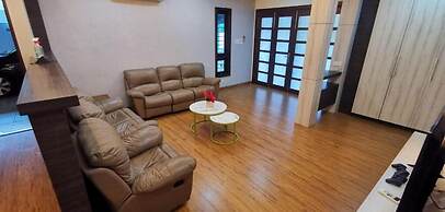 Melaka Private Pool Villa by uBook
