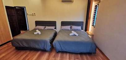 Melaka Private Pool Villa by uBook