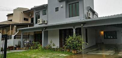 Melaka Private Pool Villa by uBook