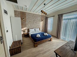 Cunda Nisa Otel